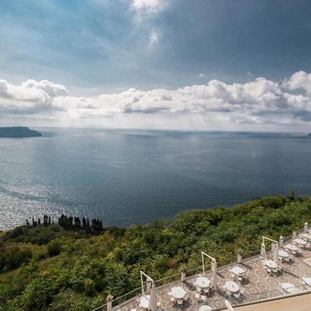 Grand Hotel Serapide Pozzuoli Exterior photo