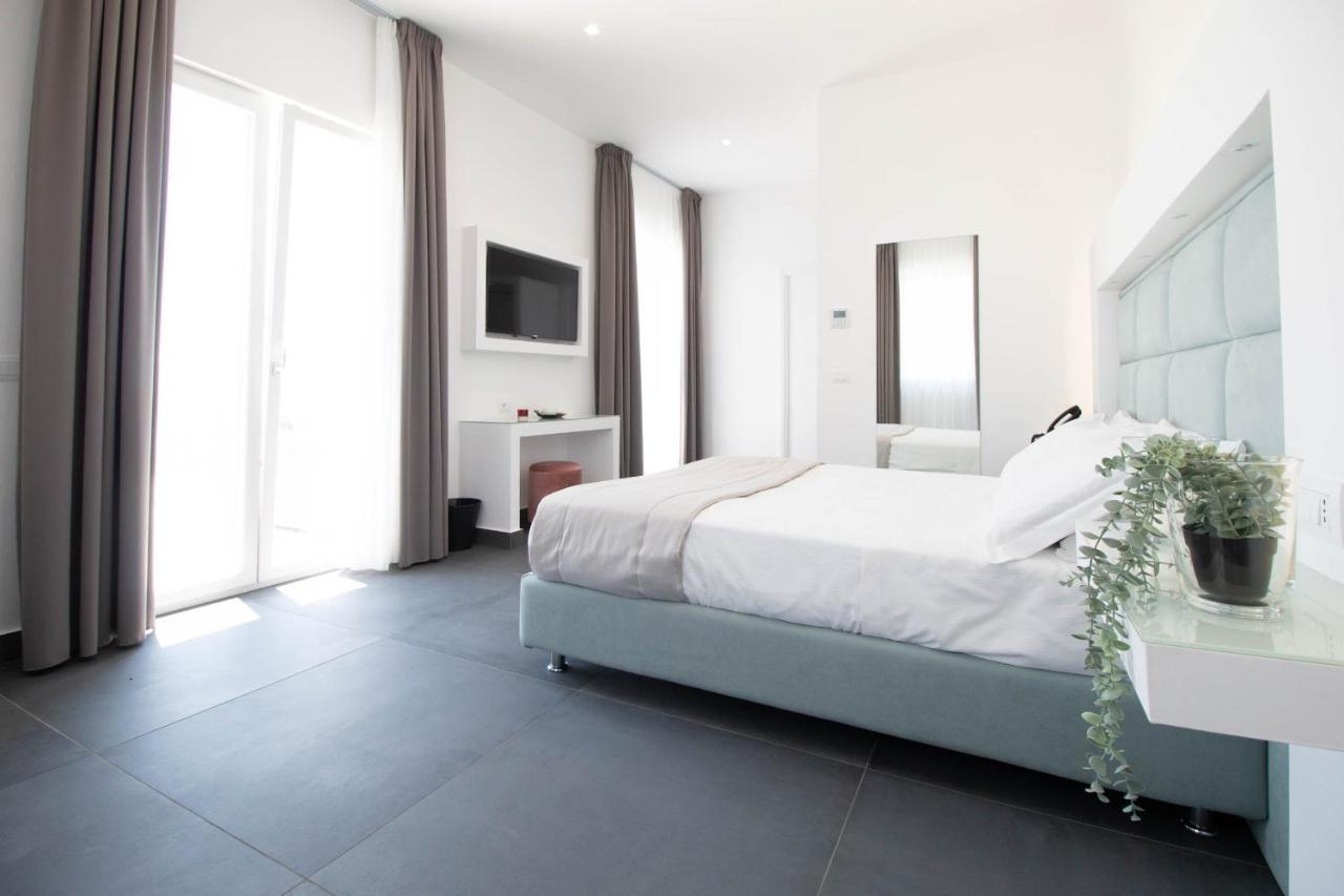 Grand Hotel Serapide Pozzuoli Exterior photo