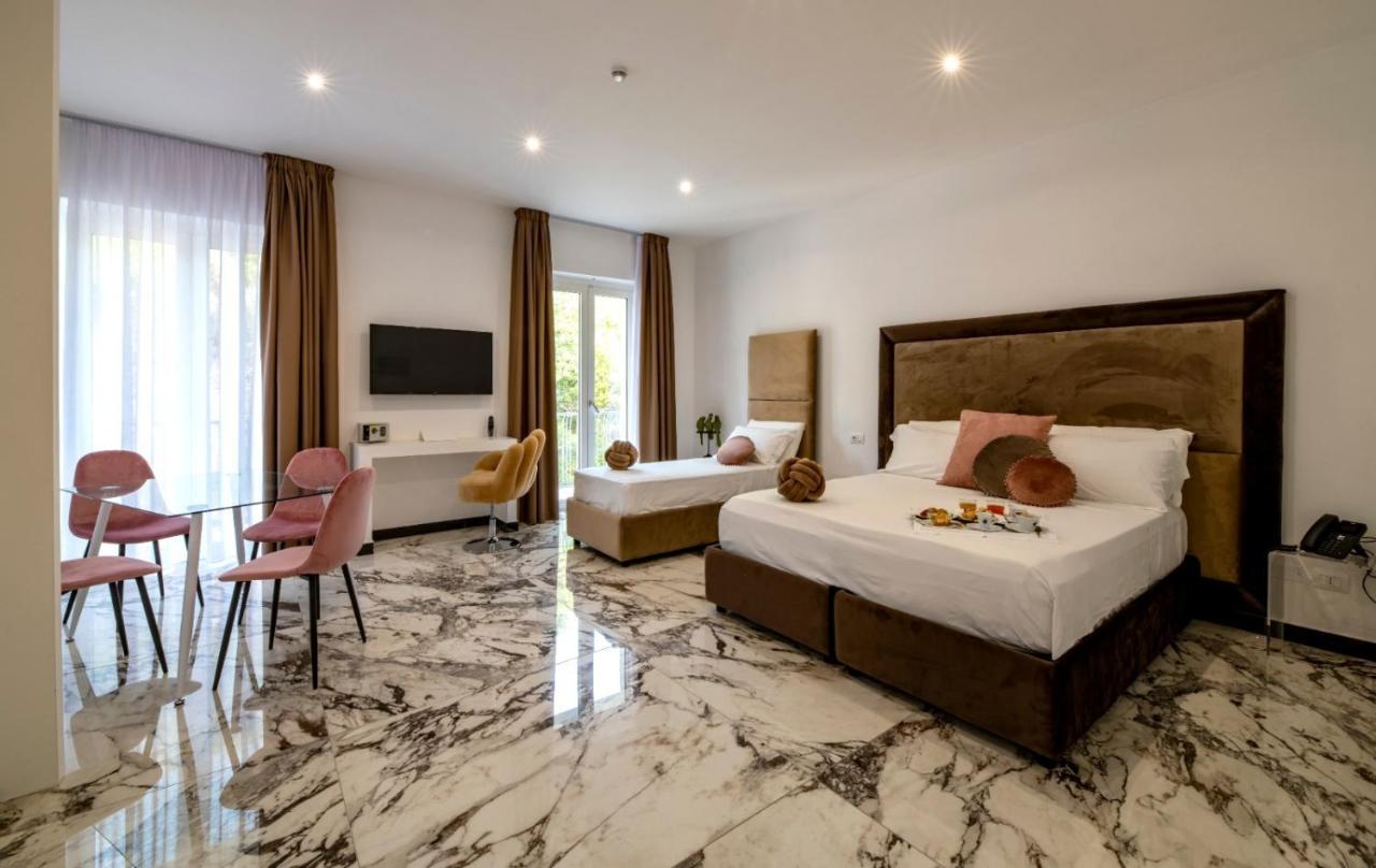 Grand Hotel Serapide Pozzuoli Exterior photo
