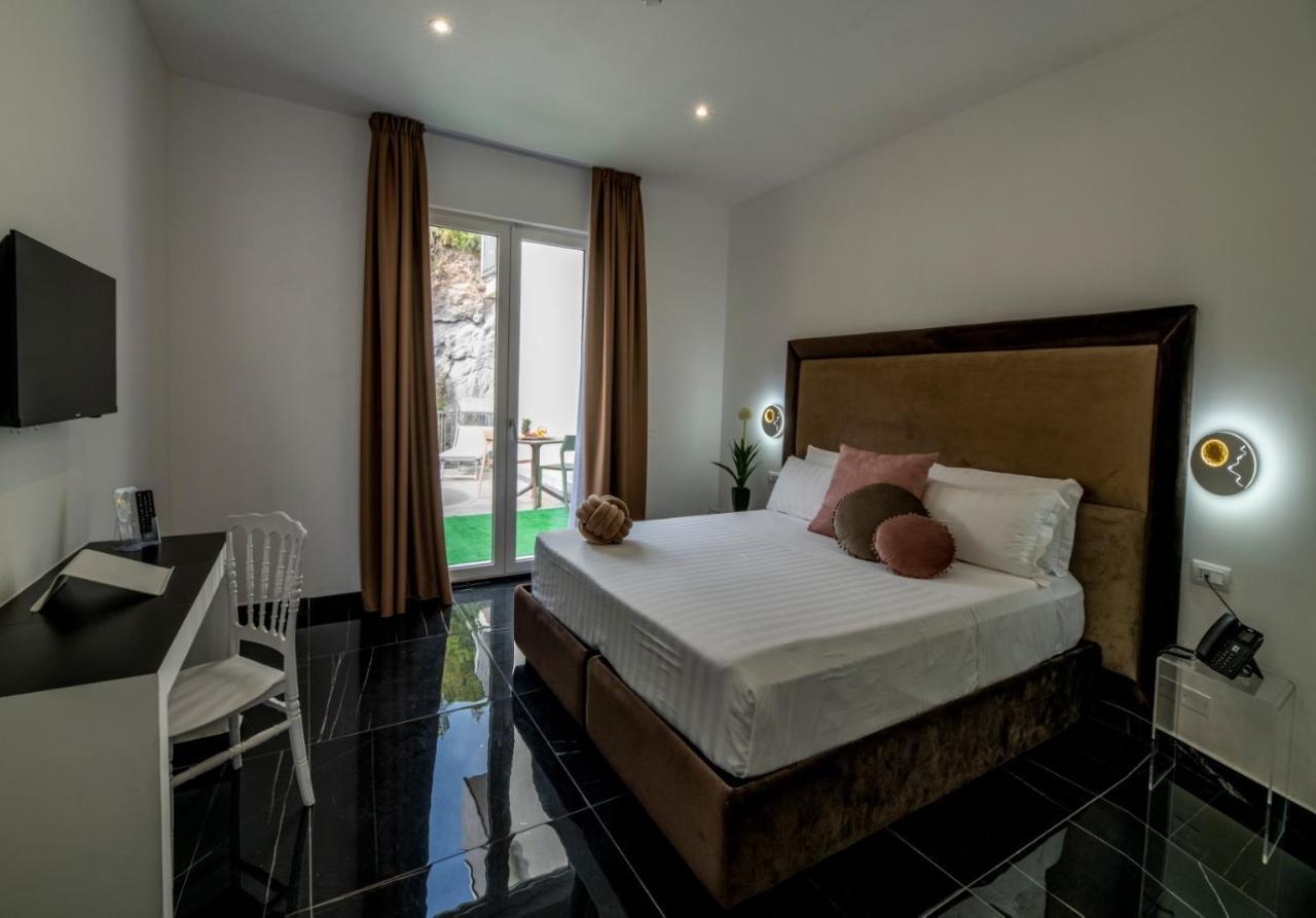 Grand Hotel Serapide Pozzuoli Exterior photo